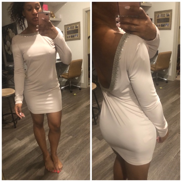 Dress💕 URBAN OUTFITTERS 💕✨🙌🏾 - Picture 1 of 2